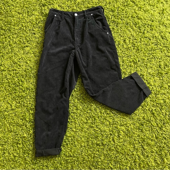 H&M Pants - H&M Loose pants corduroy black H&M size 8